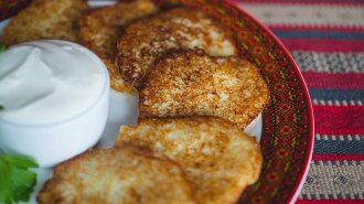 Быстрый завтрак из картофеля: ТОП-3 рецепта вкусных дерунов