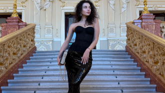 Гарна дівчина, жіноча енергетика, фото з соцмереж