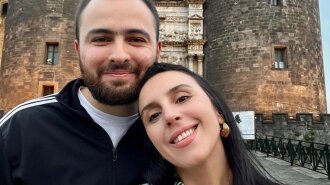 Джамала поділилася романтичними фотографіями з Неаполя-втекла туди разом з чоловіком