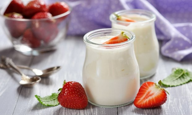 Как правильно выбрать йогурт: советы известного диетолога