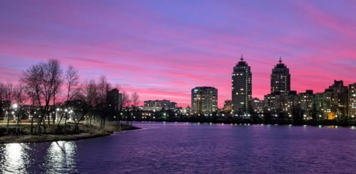 Київ, захід сонця, фото із соцмереж