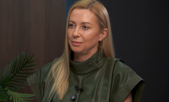 Тоня Матвієнко, кадр з інтерв'ю