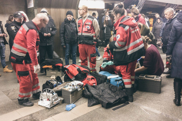 В киевском метро умерла 9-летняя девочка с ДЦП