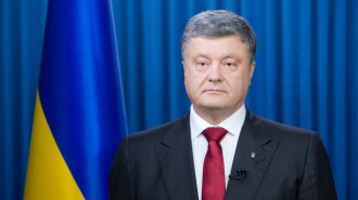 Петр Порошенко ввел военное положение в Украине