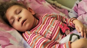 6-летней Есении нужна помощь: история малышки, которая перенесла острый энцефалит