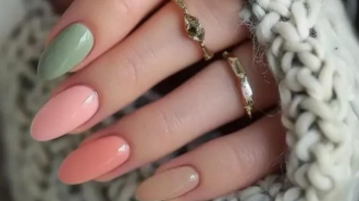 Манікюр, фото з вільних джерел