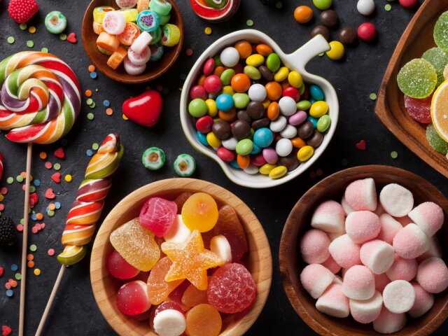 Какие сладости самые опасные для здоровья