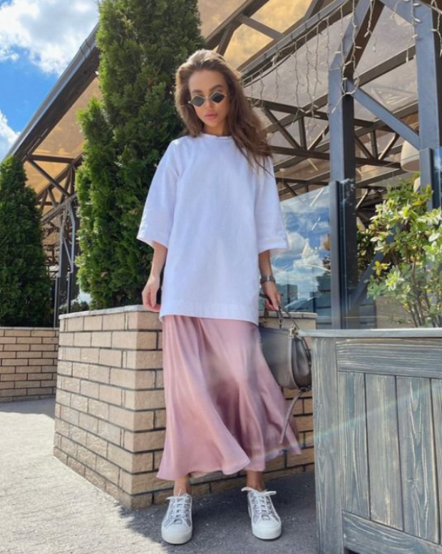 Мода, одяг, кросівки