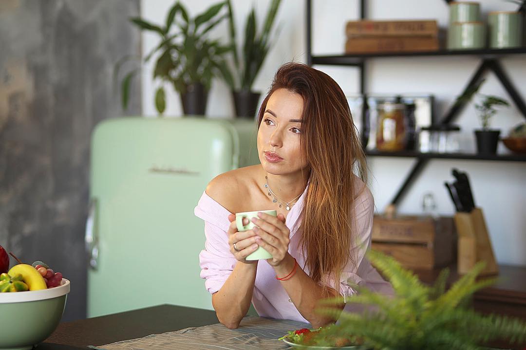 И это мама троих детей: ведущая Марина Аристова похвасталась идеальными ...