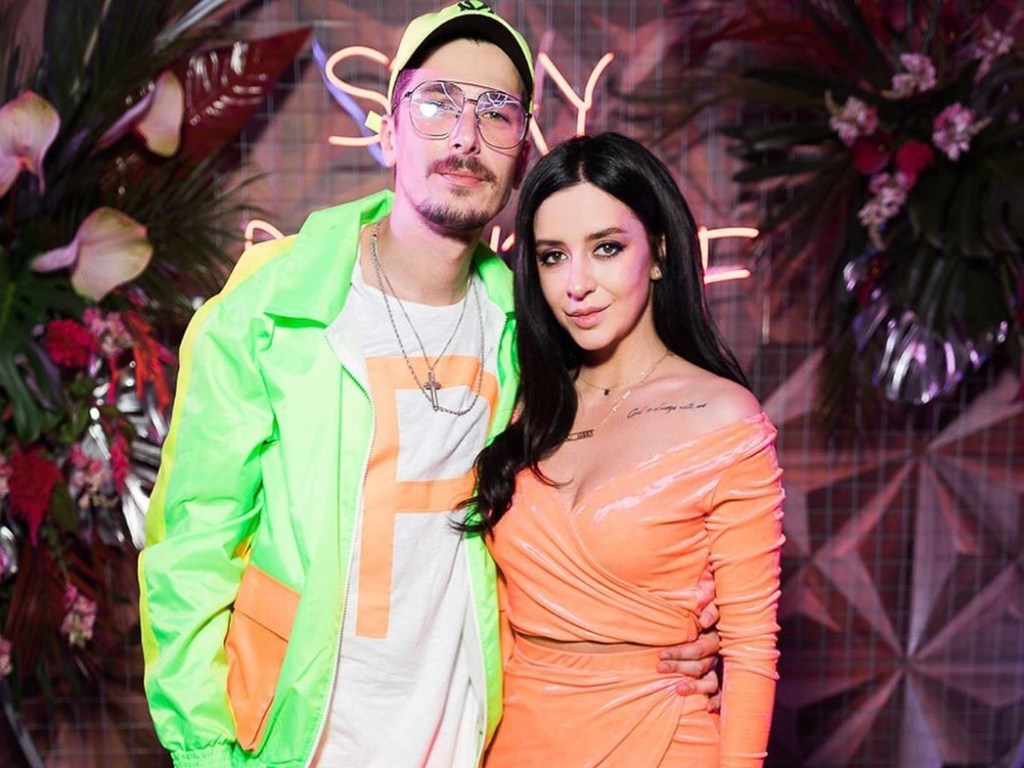 Жена Позитива из «Время и Стекло» впервые показала ребенка