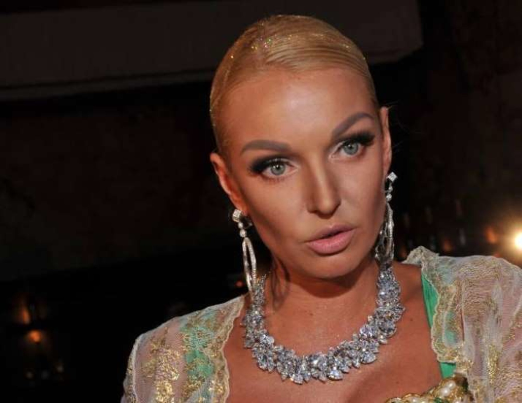 Проблемы волочковой. Волочкова рыдает. Проблемы волочковой. Волочкова 2007. Волочкова плачет.