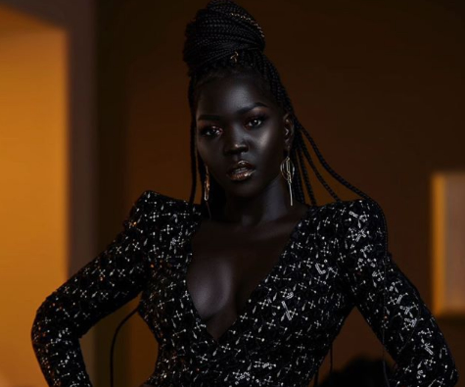 Темная негритянка. Королева тьмы - Ньяким Гатвех - модель из Южного Судана. Няким Гатвеч. Ньяким Королева тьмы модель из Судана. Модель из Южного Судана Nyakim Gatwech,.