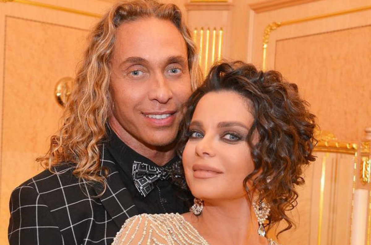 Постаревший Тарзан показал, чем балует Королеву в постели