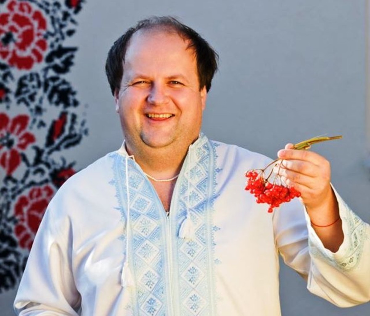 тике певец. михаил бронюк. певец робин тик. фото тики. тике певец.