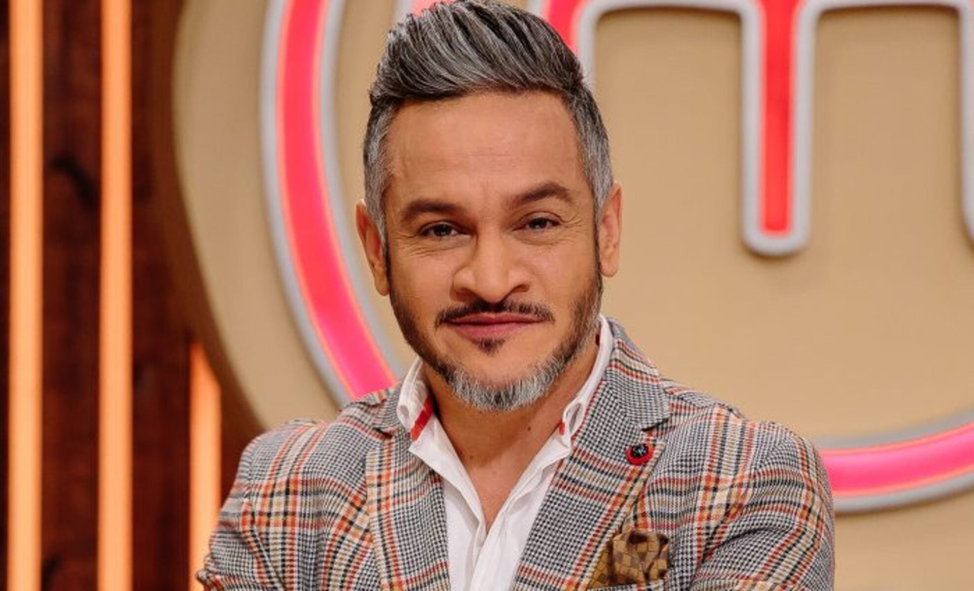 эктор хименес браво. эктор хименес браво мастер шеф. судья мастер шеф эктор хименес браво. эктор браво. эктор хименес-браво мастершеф судья.